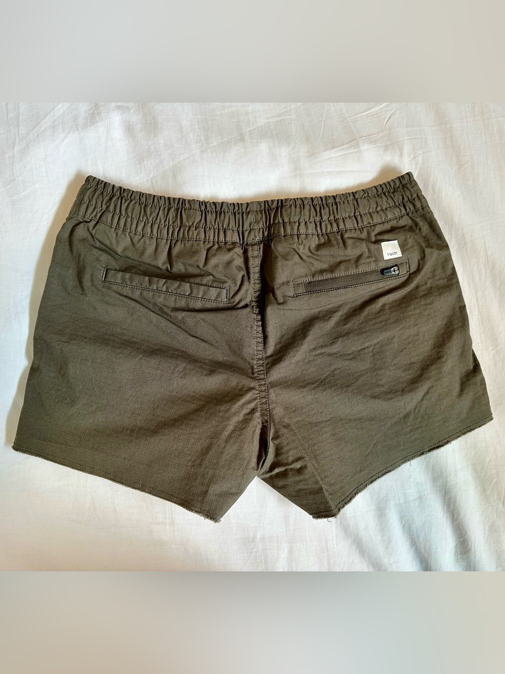 Vuori Vintage Ripstop Short in Dark Oregano - Picture 4 of 6